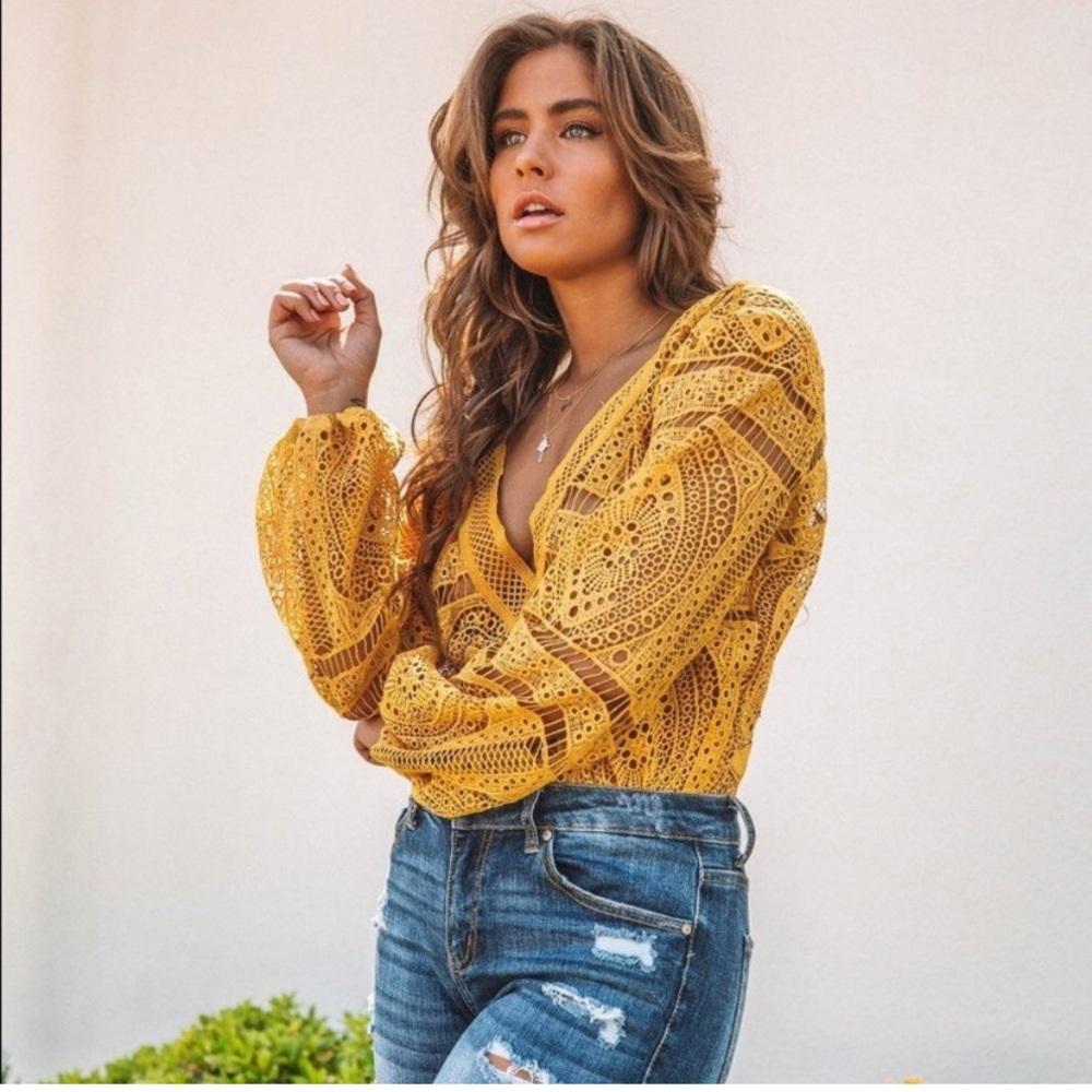 Like new Free People Jens Pirate Booty long sleeve bell sleeve yellow bodysuit - Picture 1 of 7
